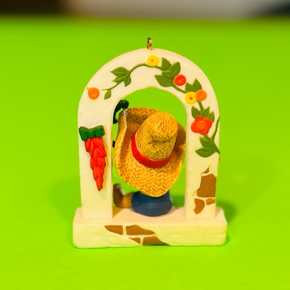 Hallmark Windows Of The World 1985. Collectors Series Feliz Navidad - Picture 3 of 4